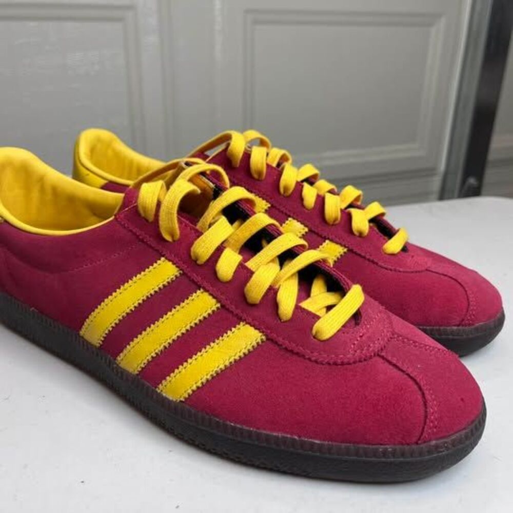 Adidas Gazelle Maroon and Yellow Sneakers size 11 men